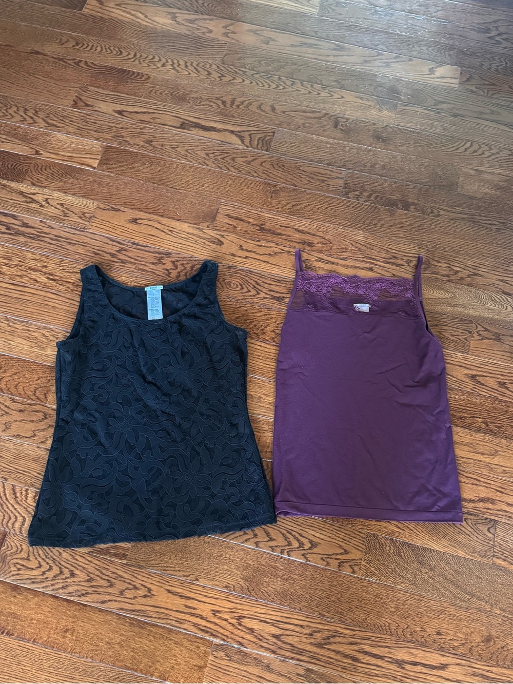 Wolford size small womens tank top bundle